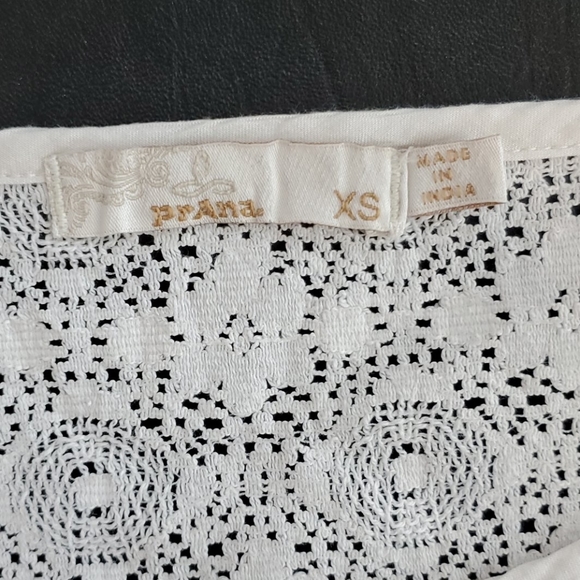 Prana long sleeve off-white blouse - Picture 6 of 6